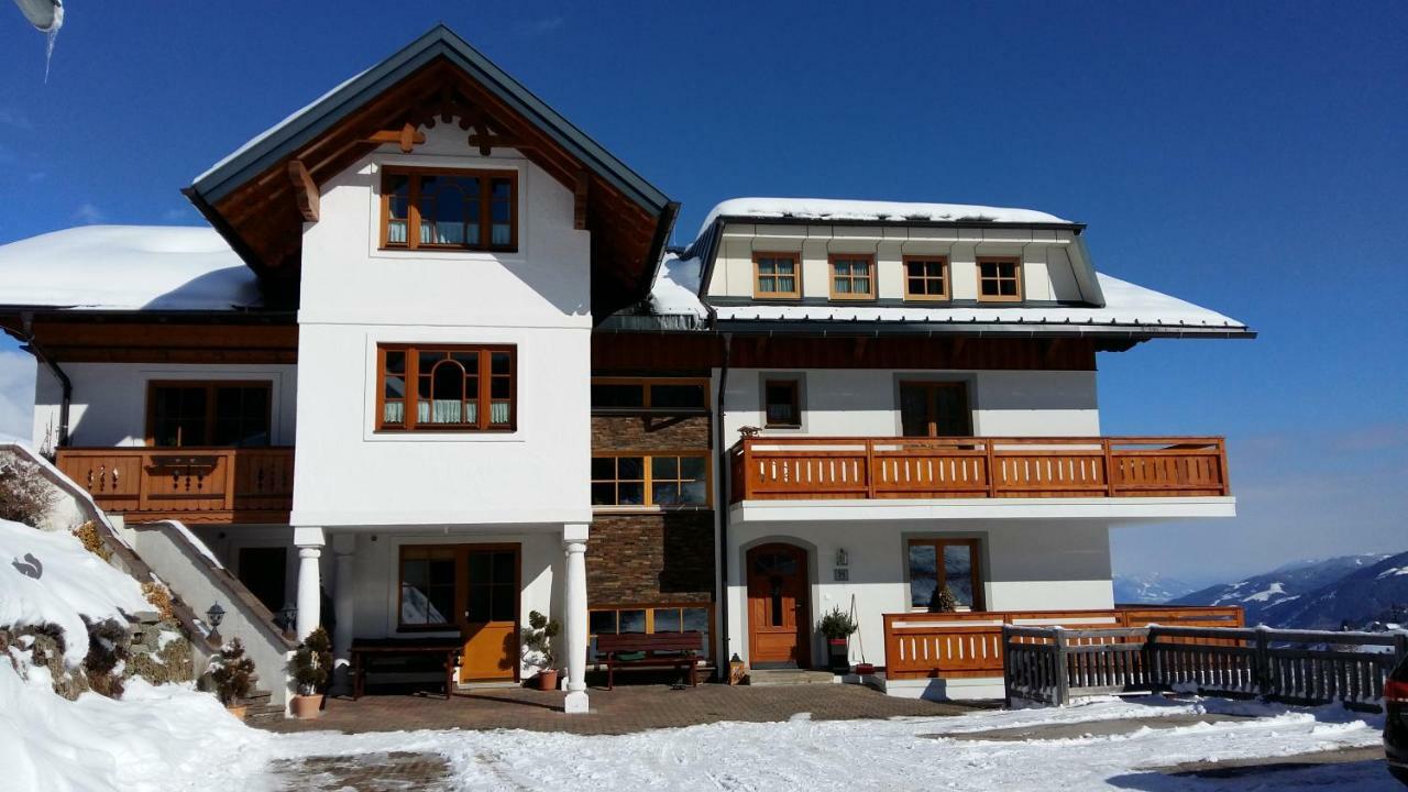 Kirchenbichlerhof Farm stay